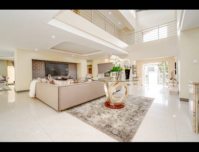 4 BEDROOM HOUSE FOR SALE IN DAINFERN VALLEY ESTATE